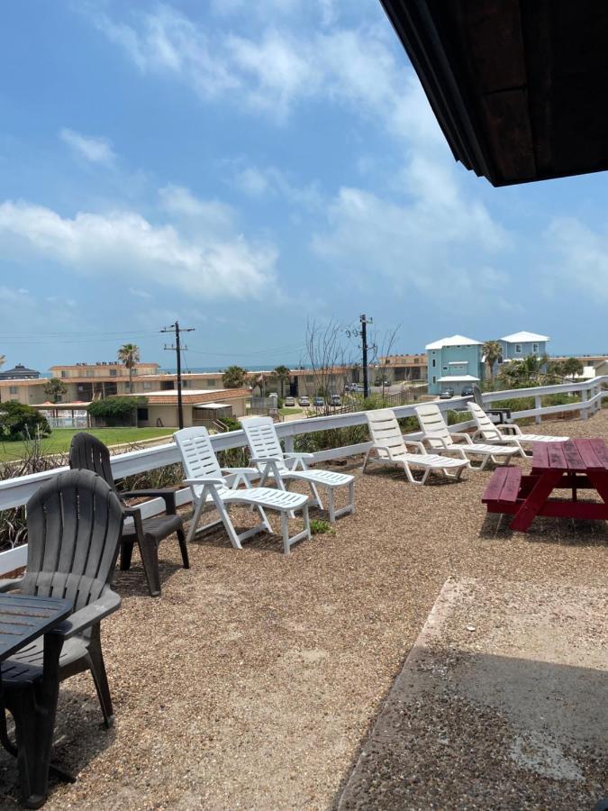 Belles Sea Inn Port Aransas Bagian luar foto